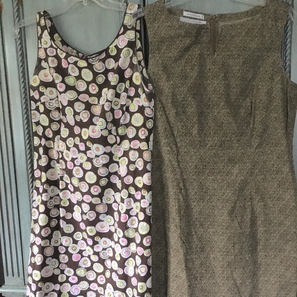 2 sleeveless dresses (sold together)
